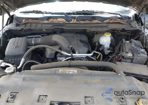 2018 Ram 1500 Express 4X2 5'7 Box из США, поврежденный, VIN 1C6RR6KT7JS350875